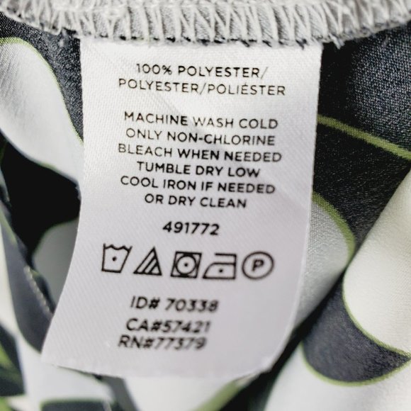 Ann Taylor Petite Long Sleeved Leaf Pattern Blouse Sz PL - Picture 5 of 6